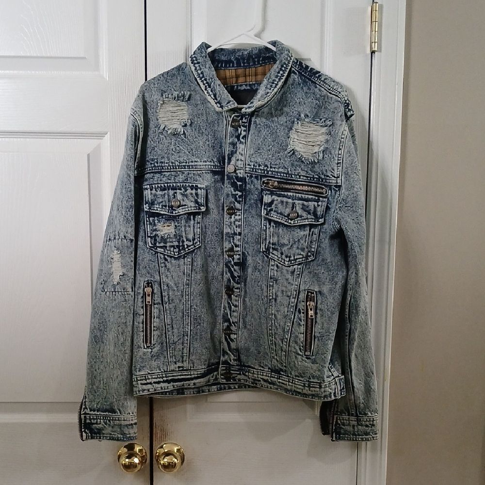 nANAJudy distressed jean denim jacket Sz L EUC